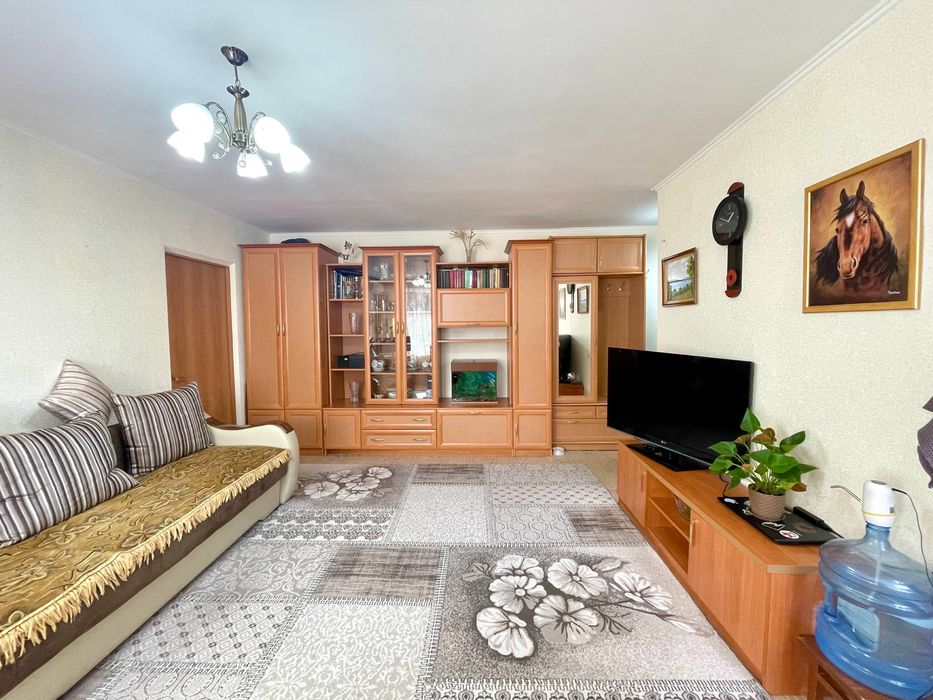 2-х квартира 1/5эт 43.4м г.Астана ул.Ауэзова д.35