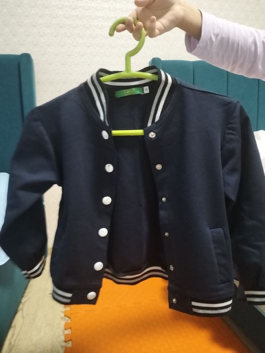 Отдам за шоколадку