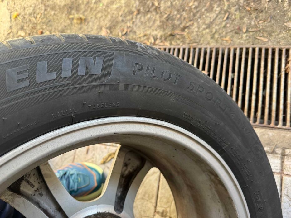 Jante LEXUS R18 cu anvelope iarna / vara