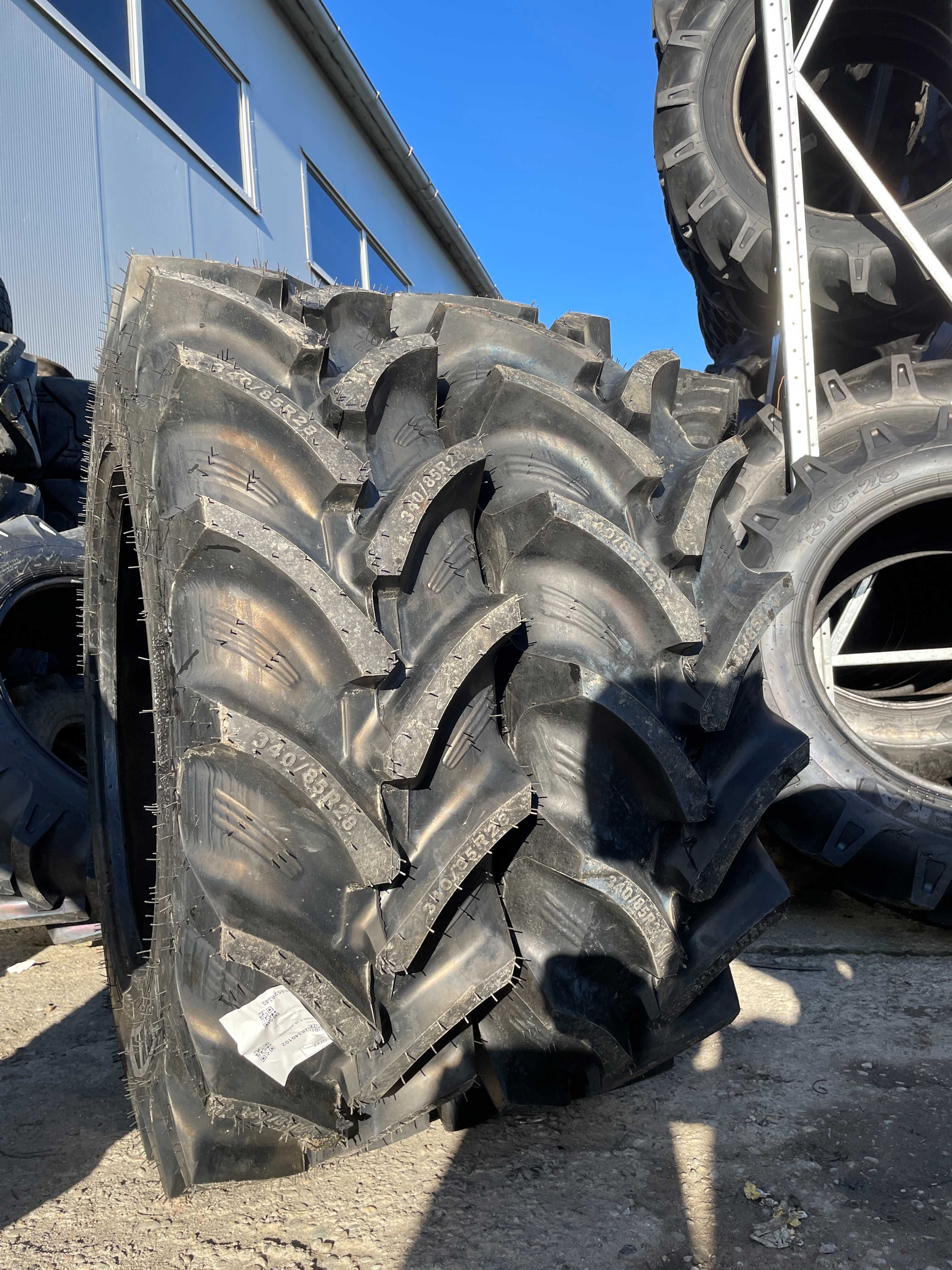 Marca OZKA pentru tractor 340/85R28 anvelope radiale noi