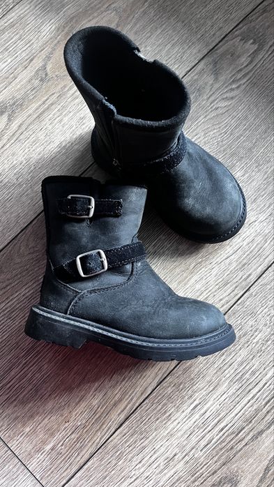 Ghete UGG copii, marime 23,5