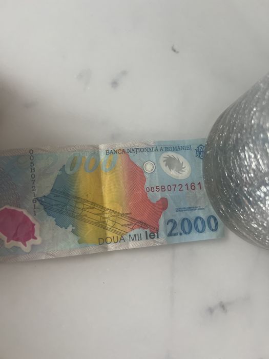Bacnota de 2000 lei