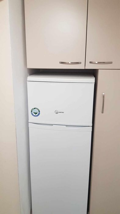 Дава се под наем Тристаен апартамент в Пловдив, Кършияка - 90 кв.м за 357 € - Снимка #2