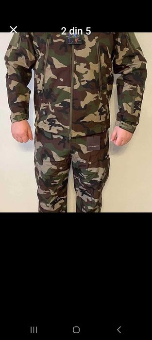 Vînd costum termo-camuflaj toamnă iarnă nou