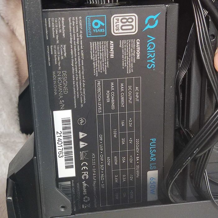 ASUS RTX4060Ti i5-14600KF 32GB 1TBSSD Garantie2026-2027