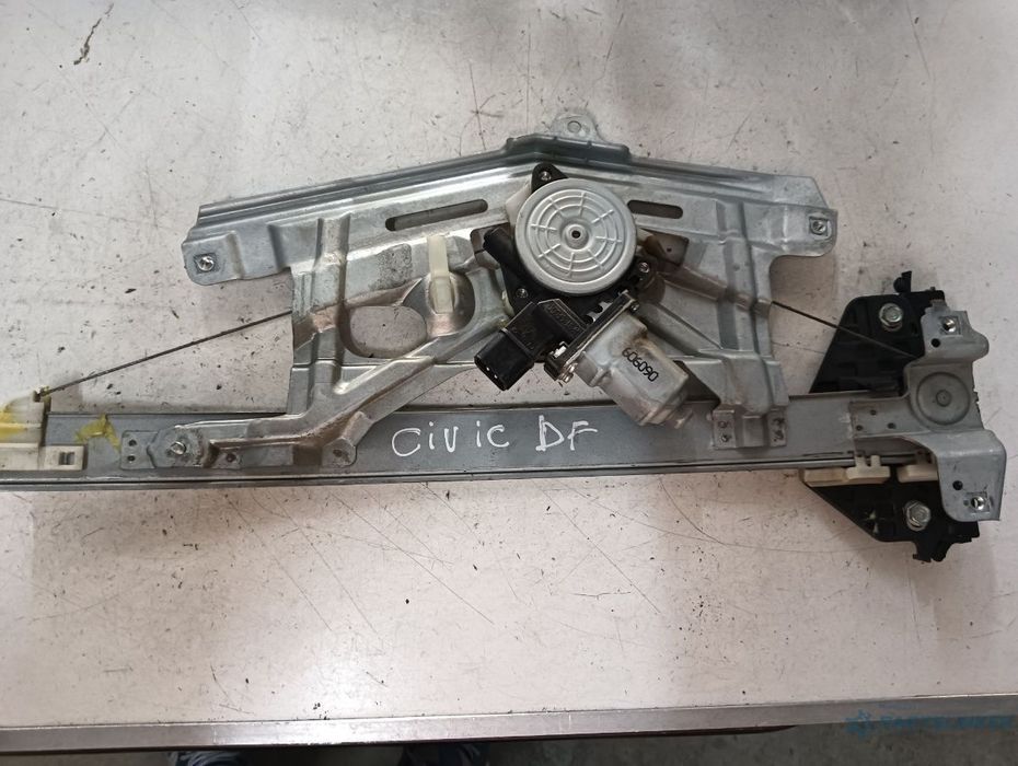 Macara geam electric dreapta fata HONDA CIVIC VIII Hatchback (FN, FK) [ 2005 - > ] OEM 606090