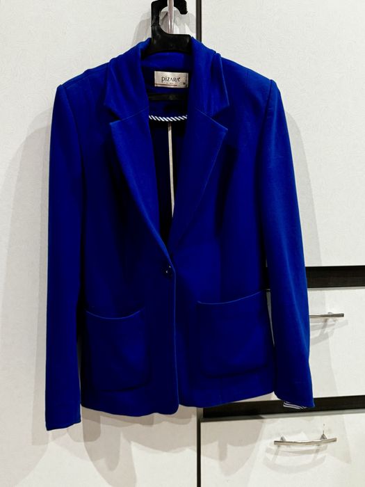 Елегантни дрехи размер S, M.