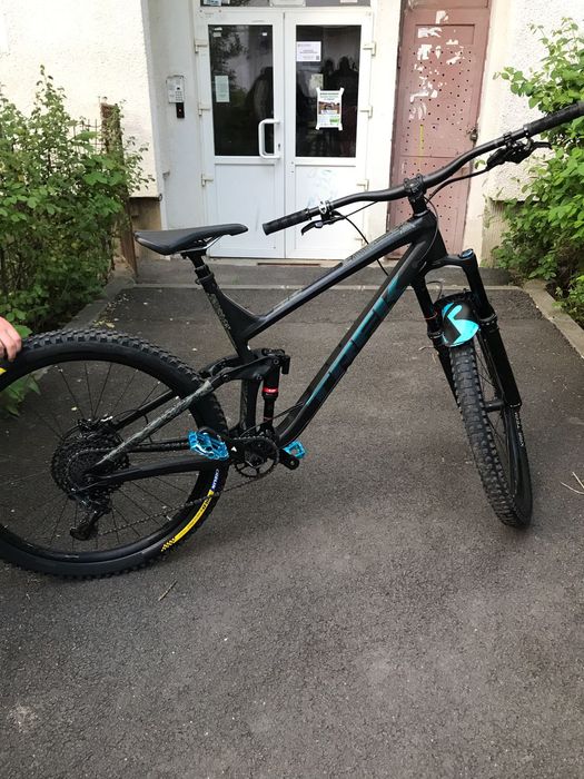 Bicicleta enduro Trek