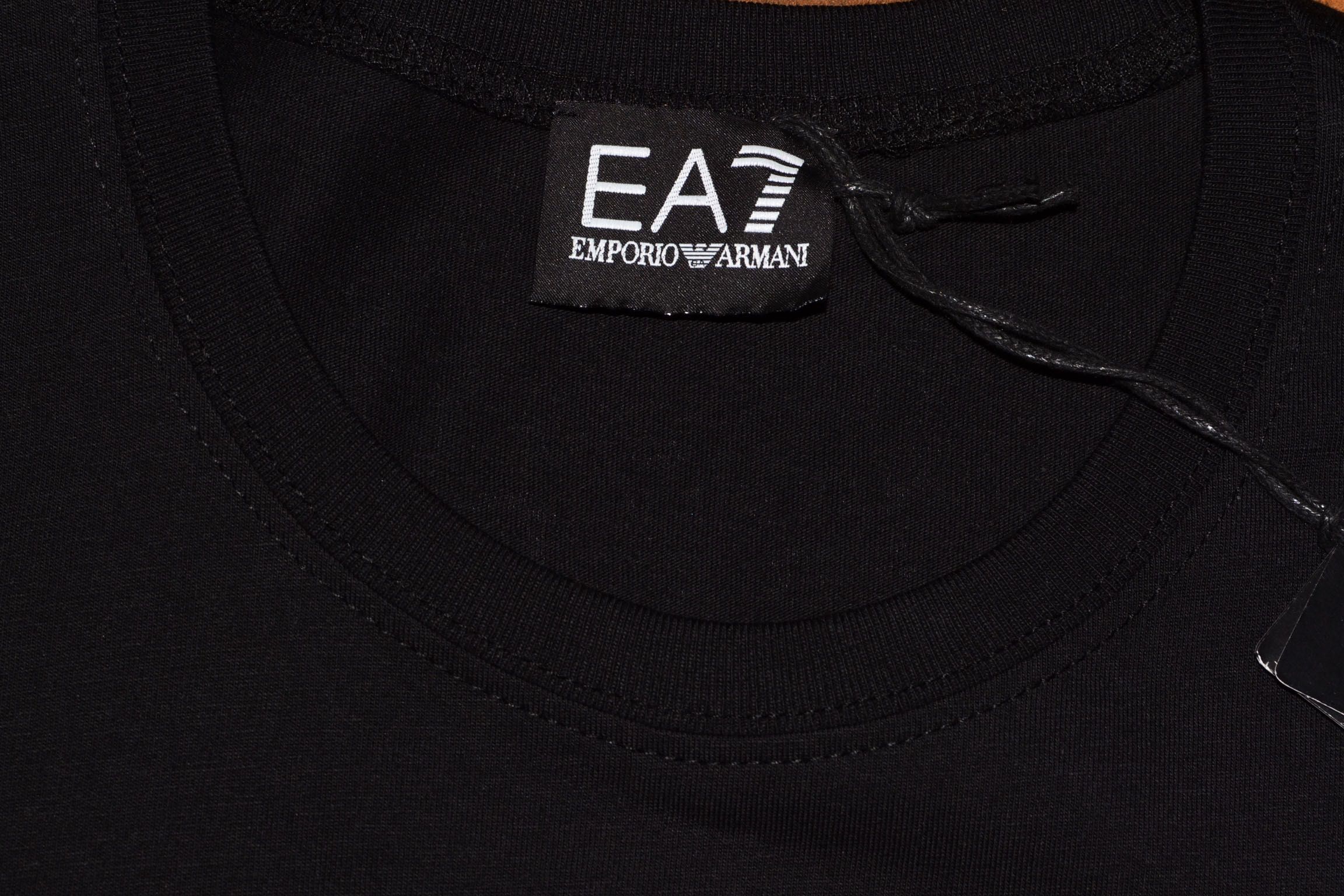 EA7 , Emporio Armani - мъжка тениска, размер S