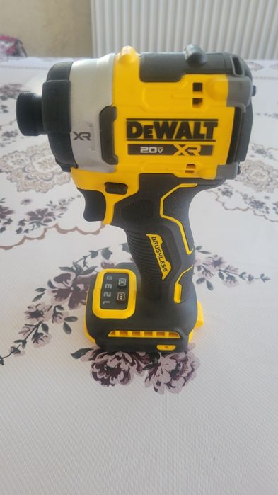 Dewalt impact shrupover DCF860
