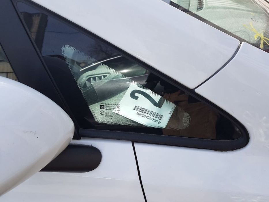 Geam / Sticla Aripa / Caroserie Dreapta Fata  Opel Corsa D 2006 - 2014