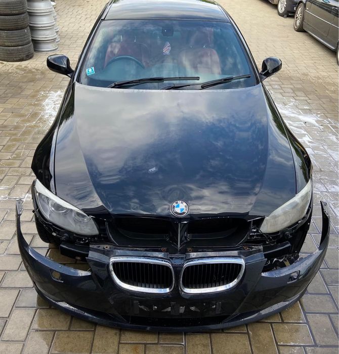 Dezmembrez BMW 320d E92 LCI an 2011 2.0d N47 -184cp,M PACK,Cic Mare,Ja