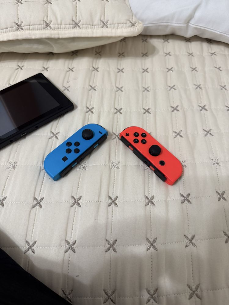 Продавам Nintendo swich