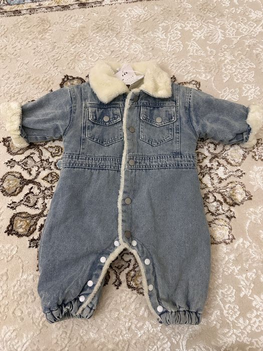 Комбинезон весенний, новый