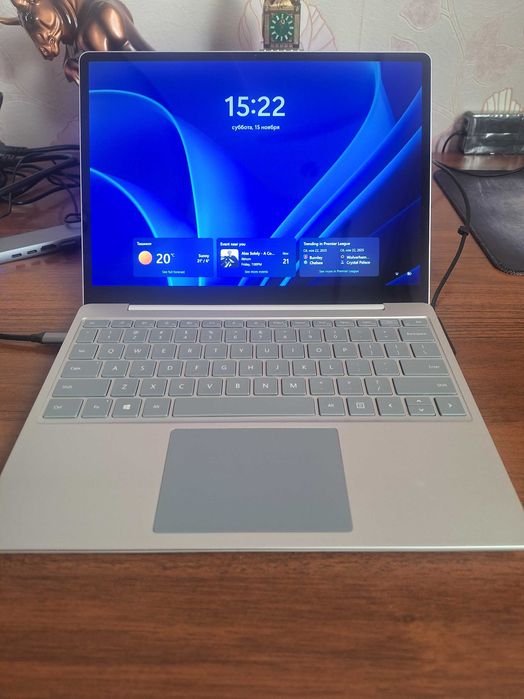 Тонкий, удобный и легкий ноут Microsoft, 10го поколение