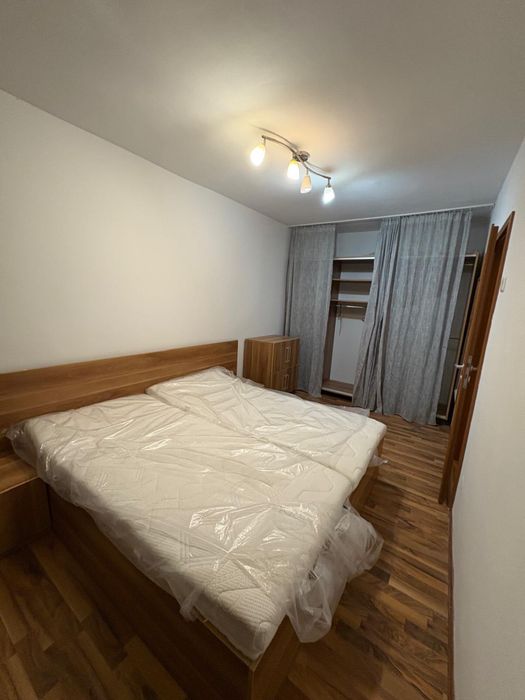 Inchiriez apartament 3 camere, bl X6, Vlaicu