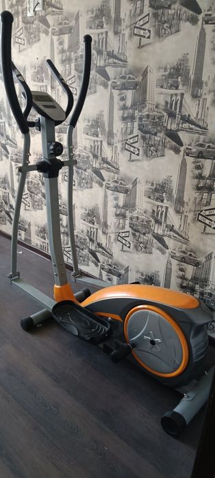 Велотренажер эллептический