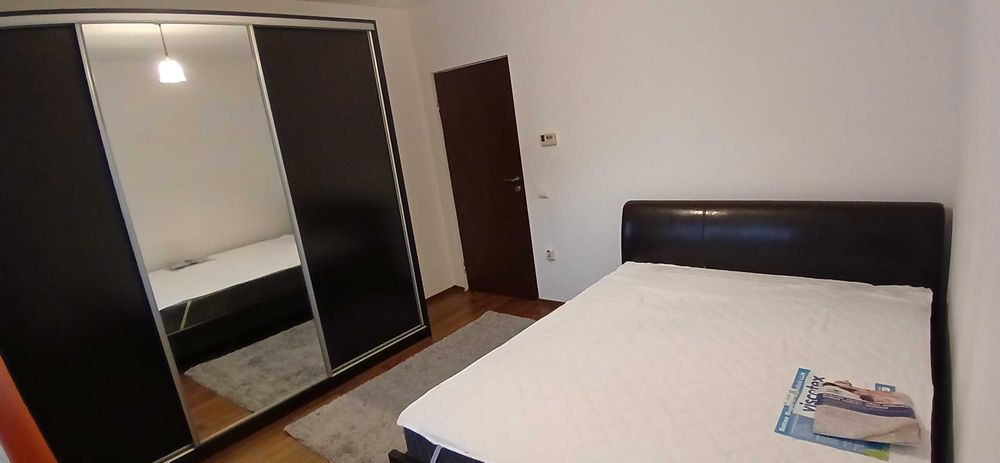 Inchiriez ap. 2 camere in Floresti,  cu parcare proprie inclusa