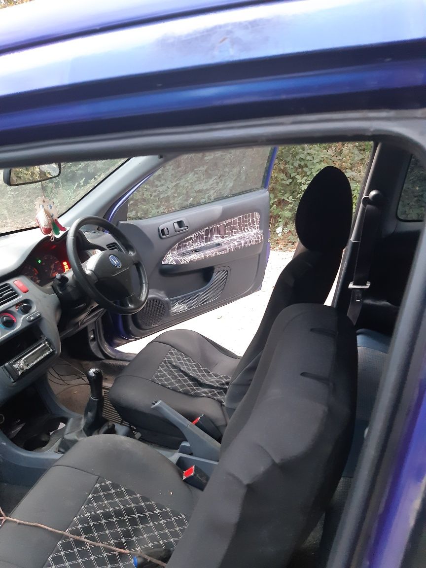 Honda  HR-V  / На Части /