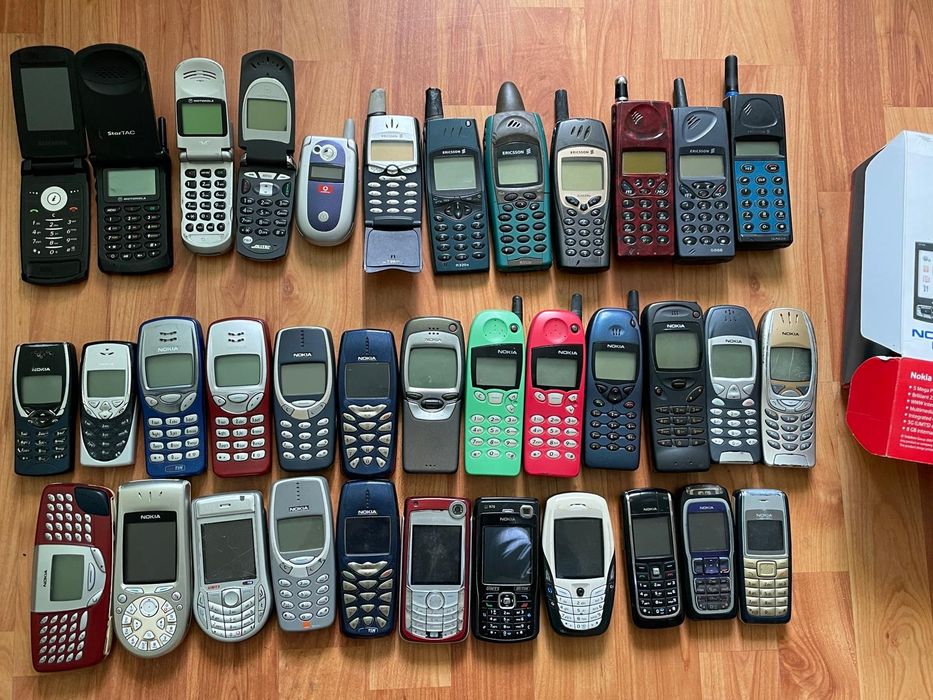 Vând lot de telefoane Nokia de colecție stare bună