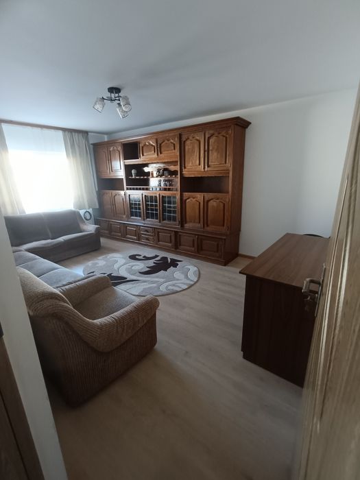 Închiriez apartament decomandat cu 2 camere in Gura Humorului