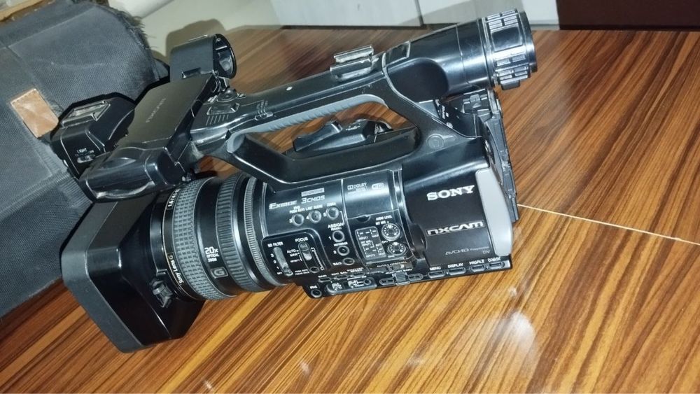 Kamera NX3 sotiladi