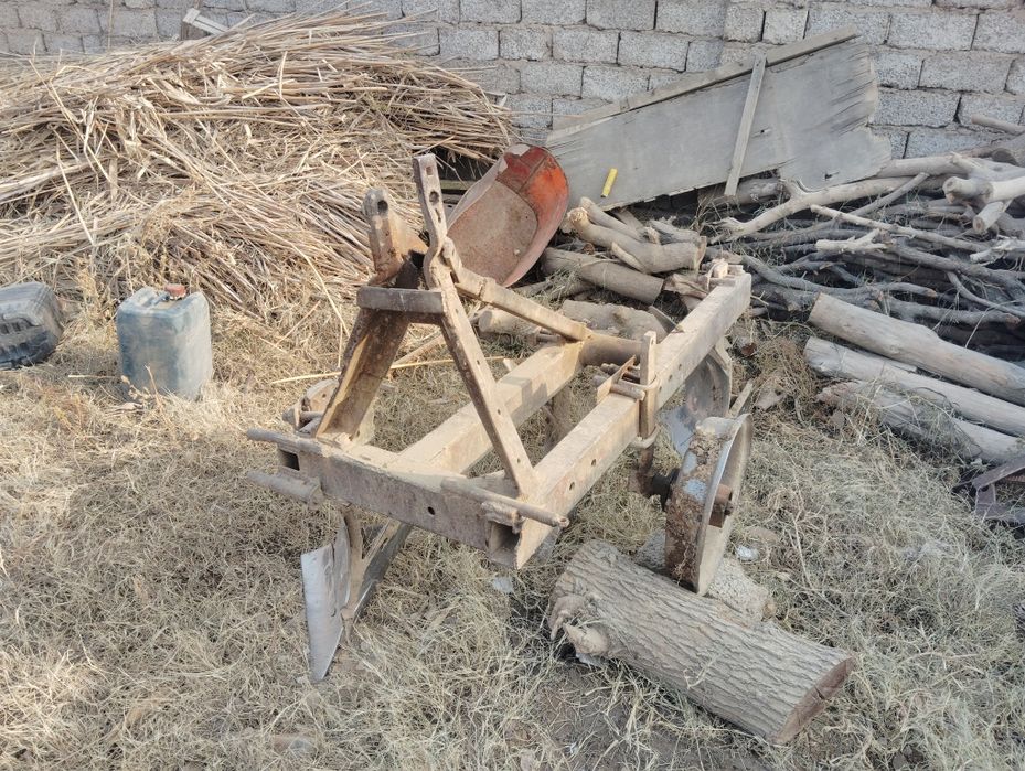 Плуг сотилади 3 корпус беларусга