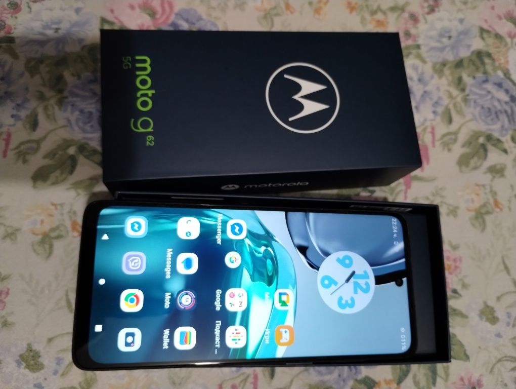 Моторола g 62 запазен