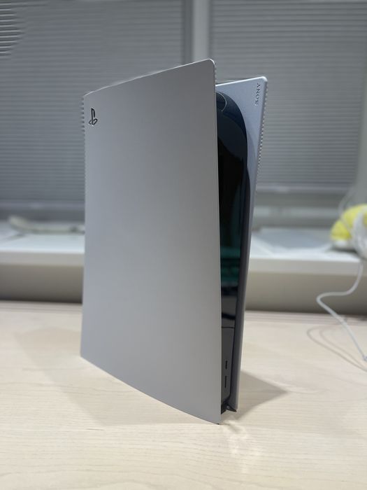 Продам PlayStation 5