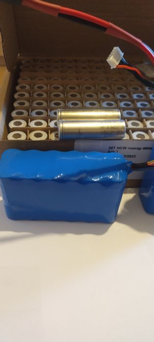 Baterie/acumulatori li-ion pentru navomodele/bărci pescuit 3s/4s