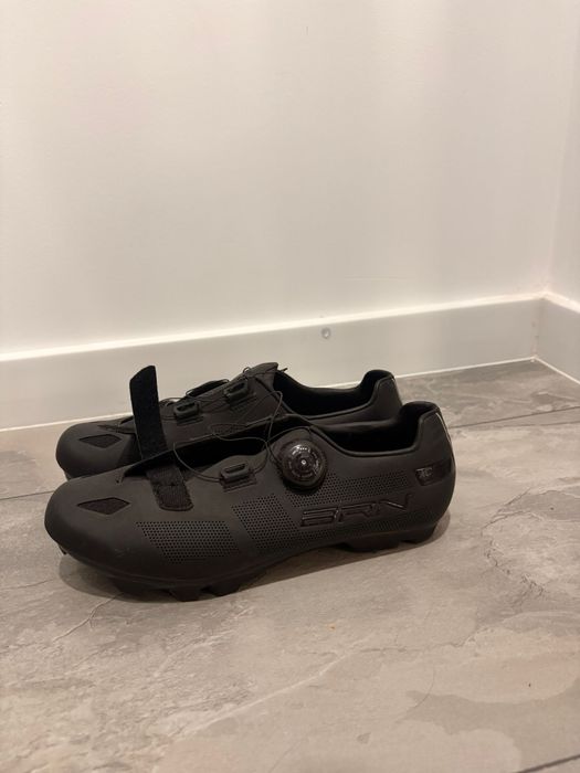 Incaltaminte BRN mtb