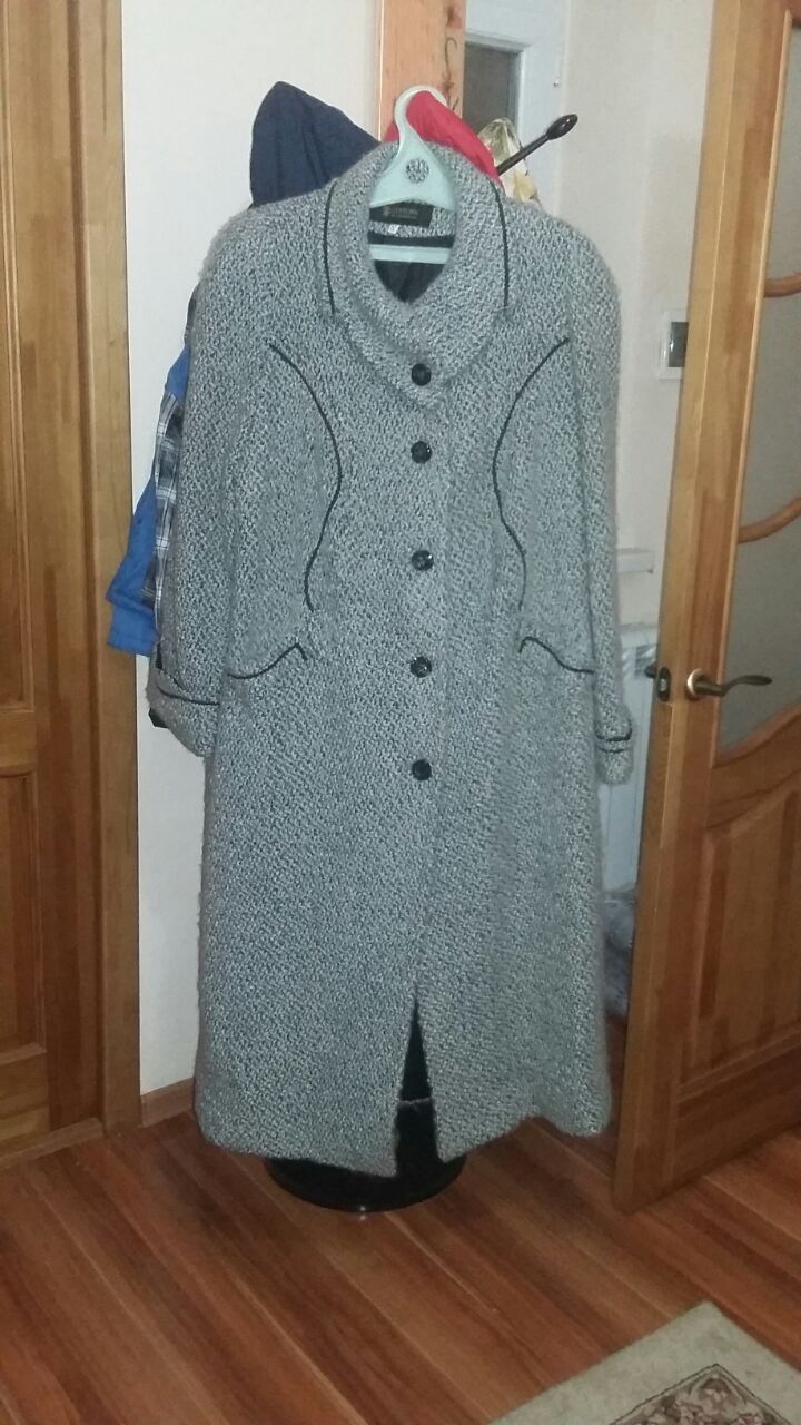 Женское пальто большой размер