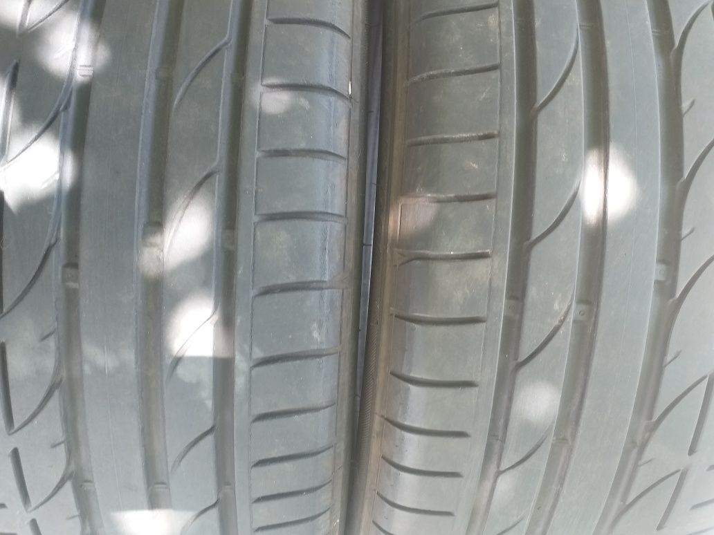 Гуми два броя 225/40/19