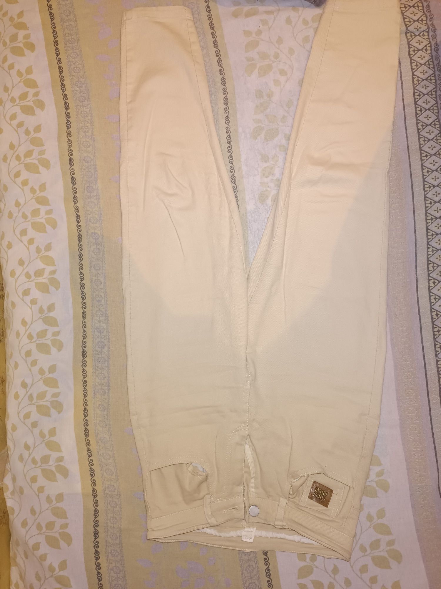 Женские брюки размера S