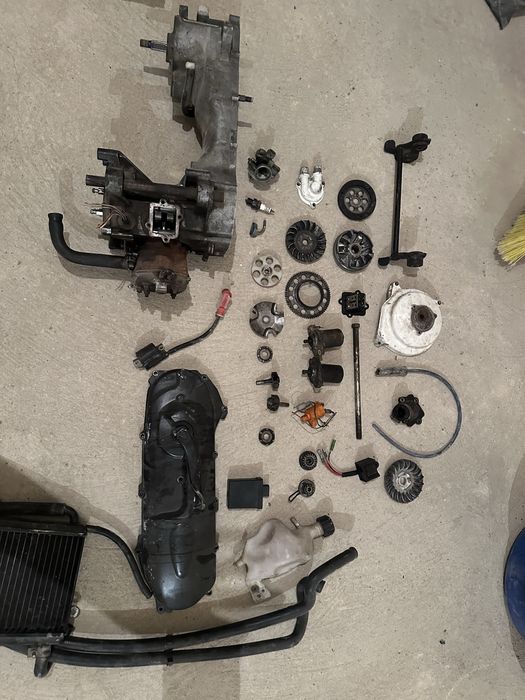 Части за Yamaha arerox