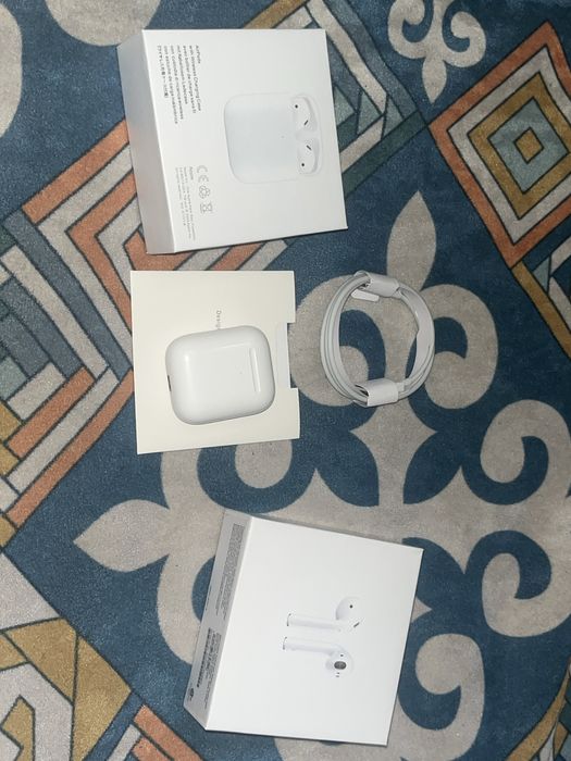 AirPods продам срочно, только писать! В олх