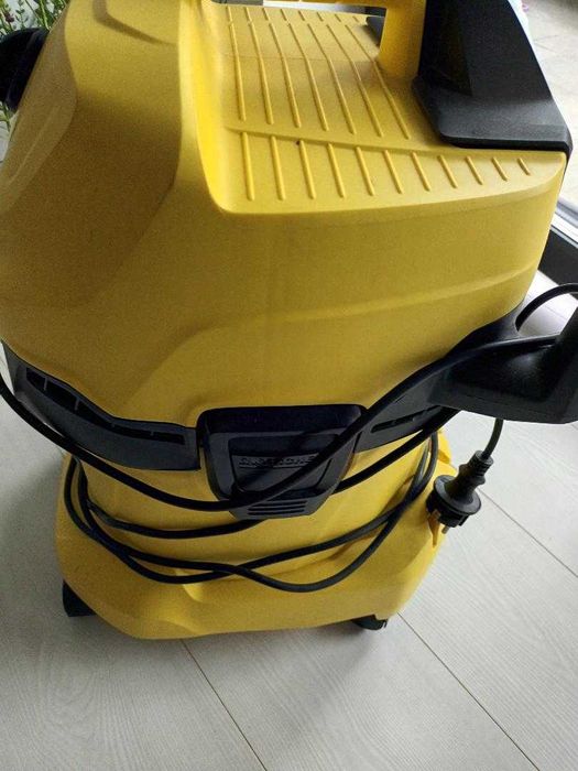 Vand aspirator Karcher WD4