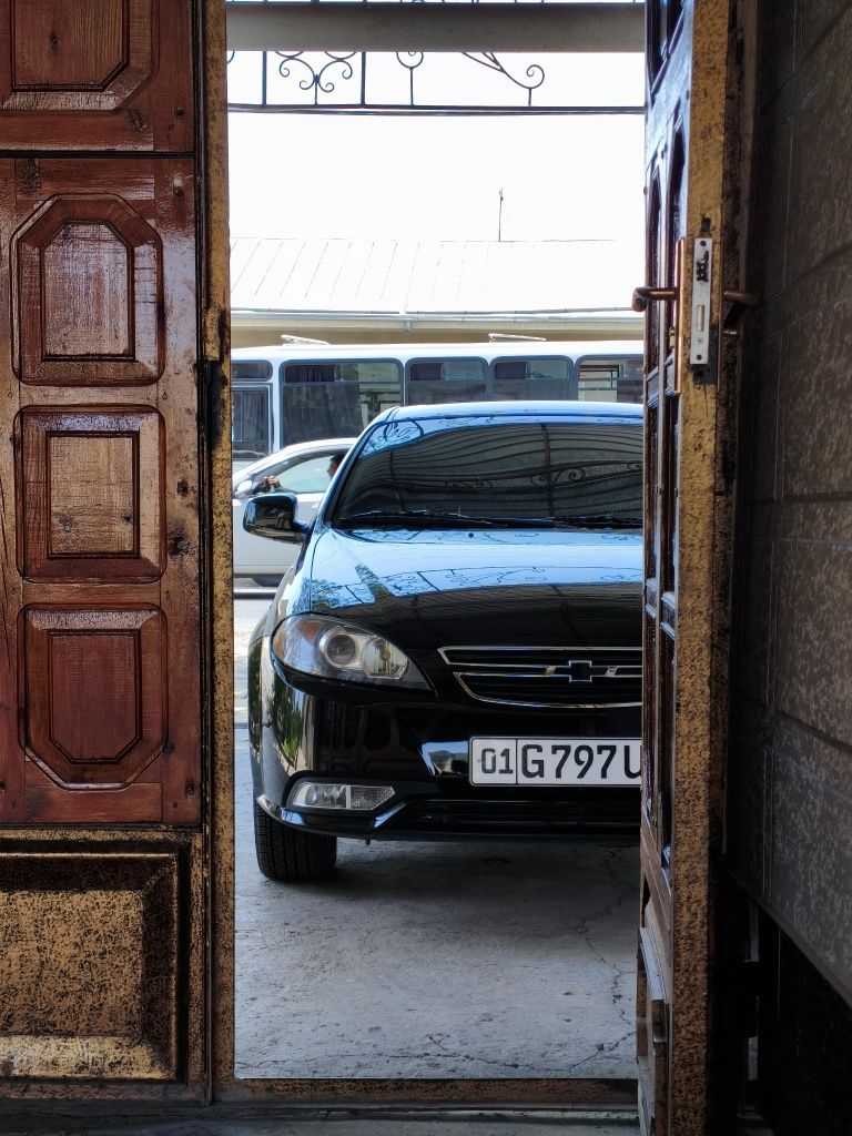 Taxi charvoq bochka