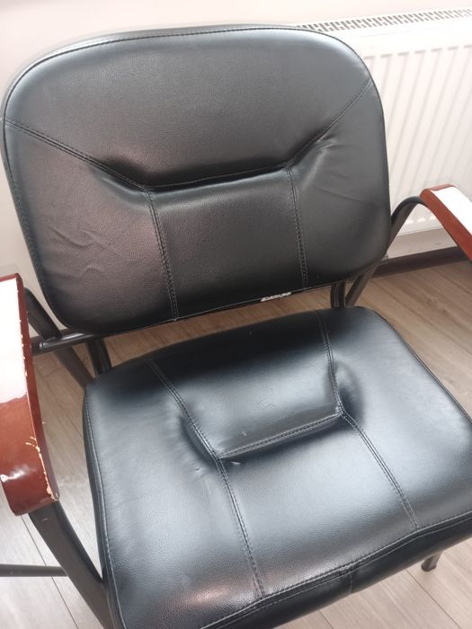 Продам стулья для офиса