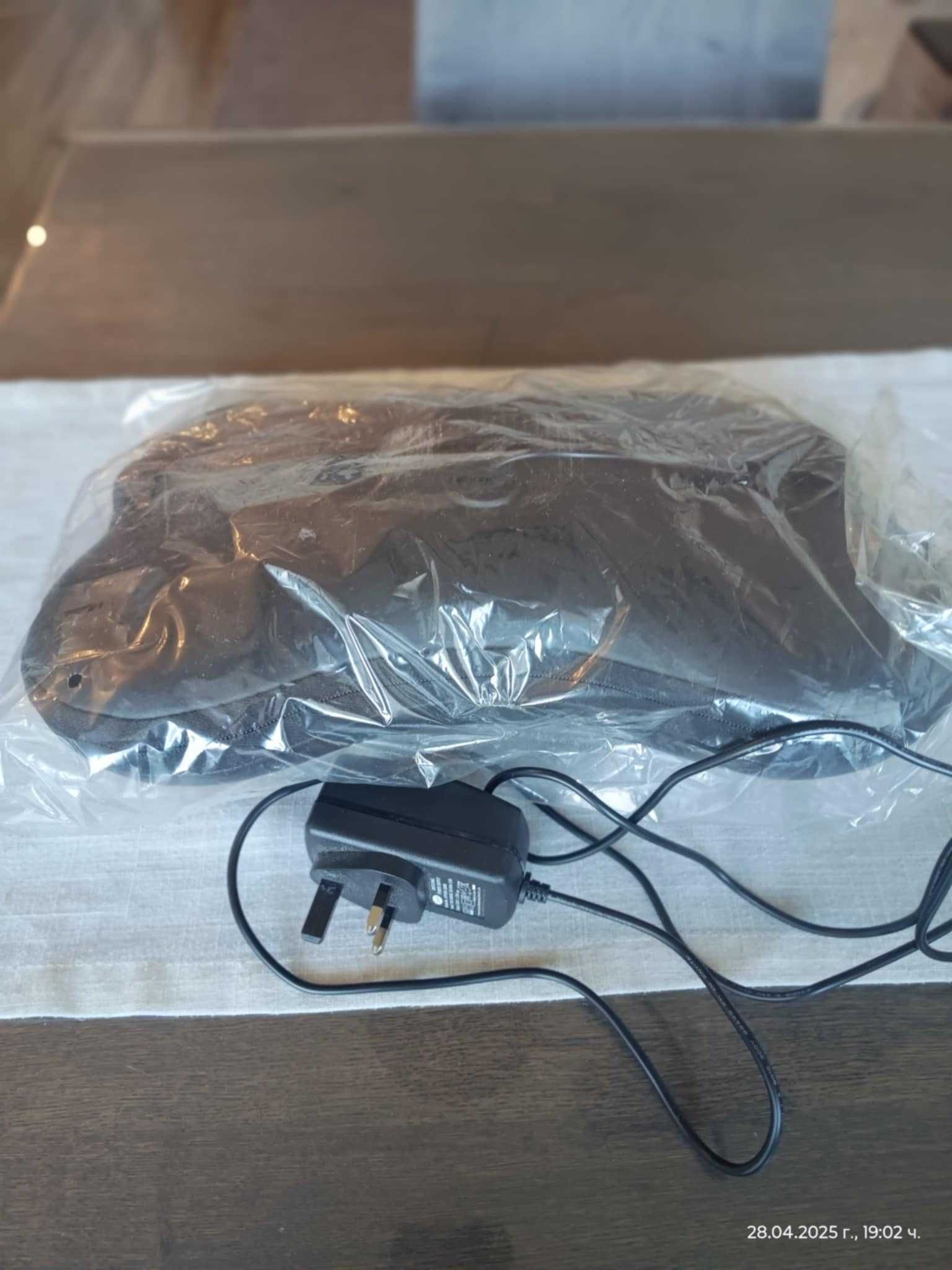 SHIATSU MASSAGE PILLOW  Масажираща възглавничка