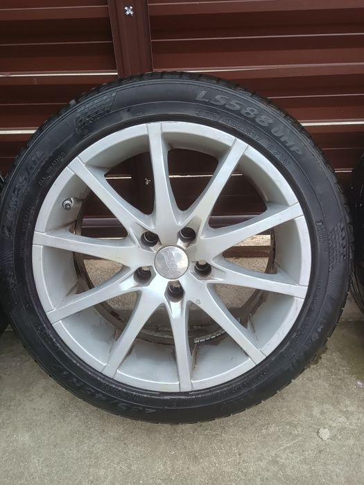 Vând jante aliaj R17"