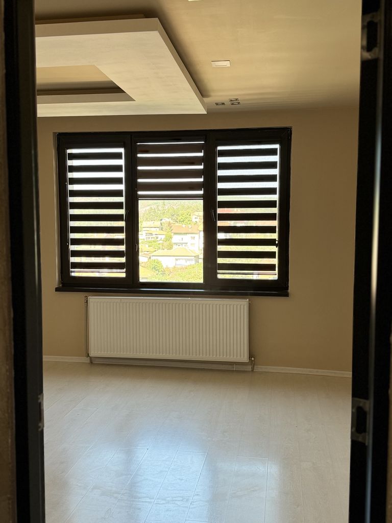 Продава се Тристаен апартамент в Червен бряг - 100 кв.м за 612 €/кв.м - Снимка #16