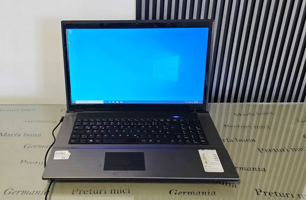 Laptop Quad Core - Terra Mobile 1712 - functional,instalat