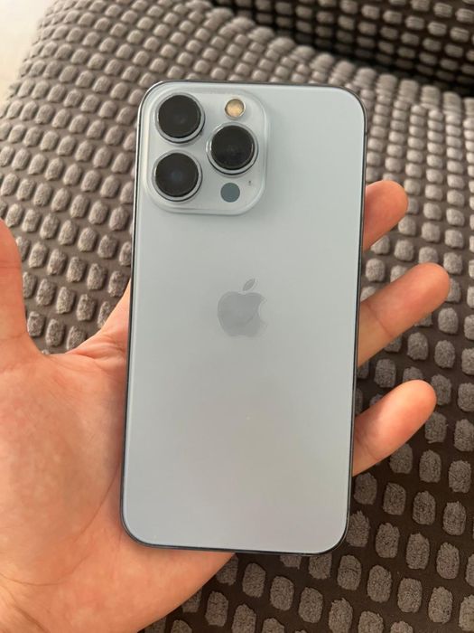 Продам iphone 13 pro 128