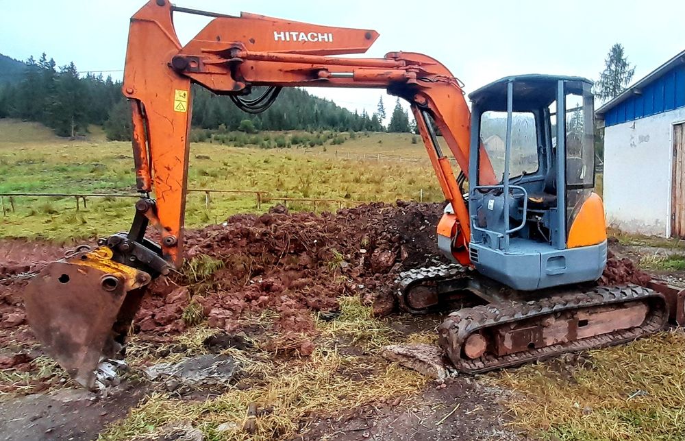 Urgent!Miniexcavator Hitachi EX55