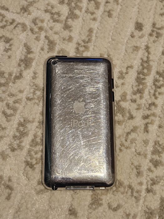 Apple iPod toucg gen. 4, 32Gb, IOS 4