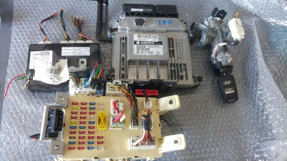 kit pornire hyundai i20 1.2 b 2008-2015 39100-03345 95400-1j101 91950-1j030