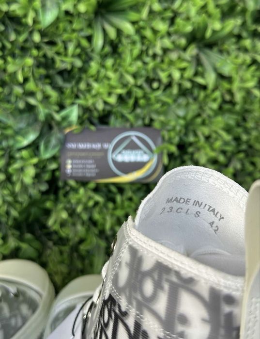 Dior B23 High Premium