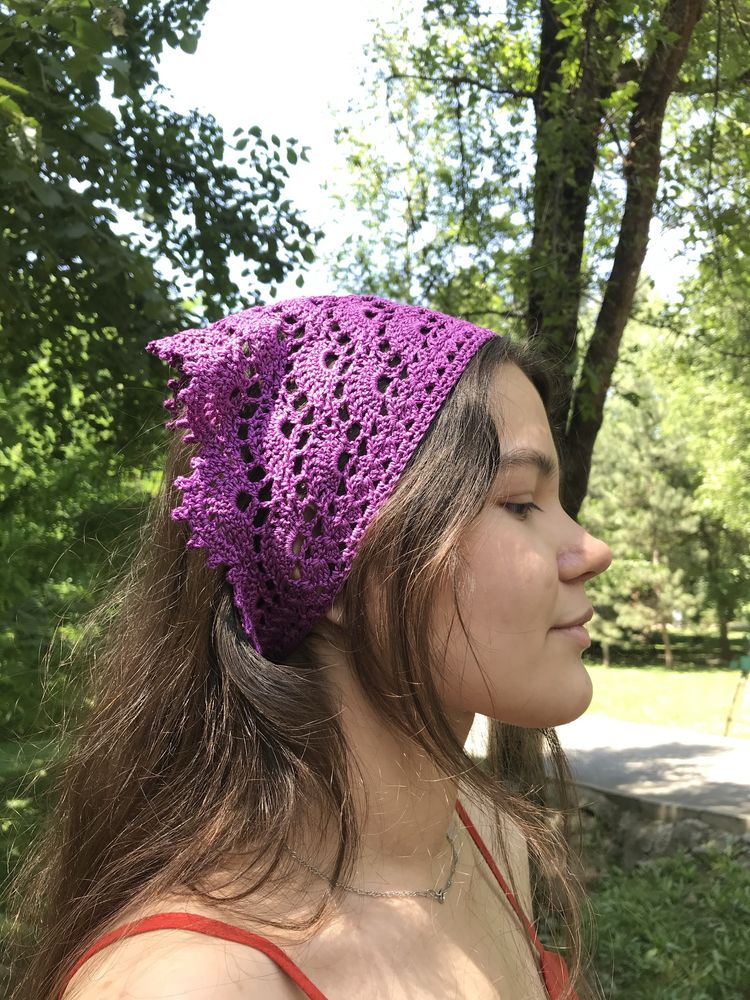 Косынка вязаная