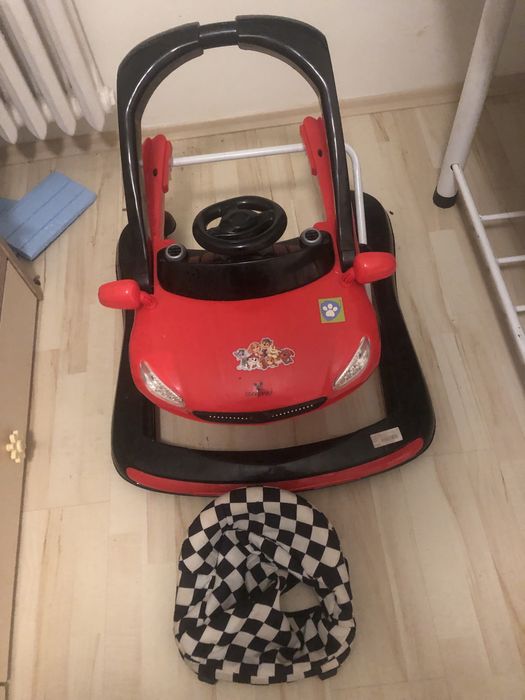 Проходилка кола  за прохождане.